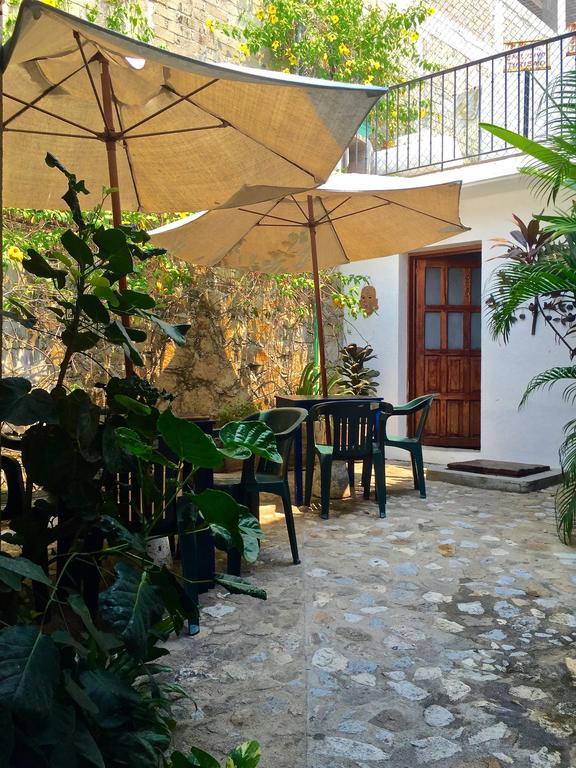 Hotel Mayflower Puerto Escondido  Eksteriør billede