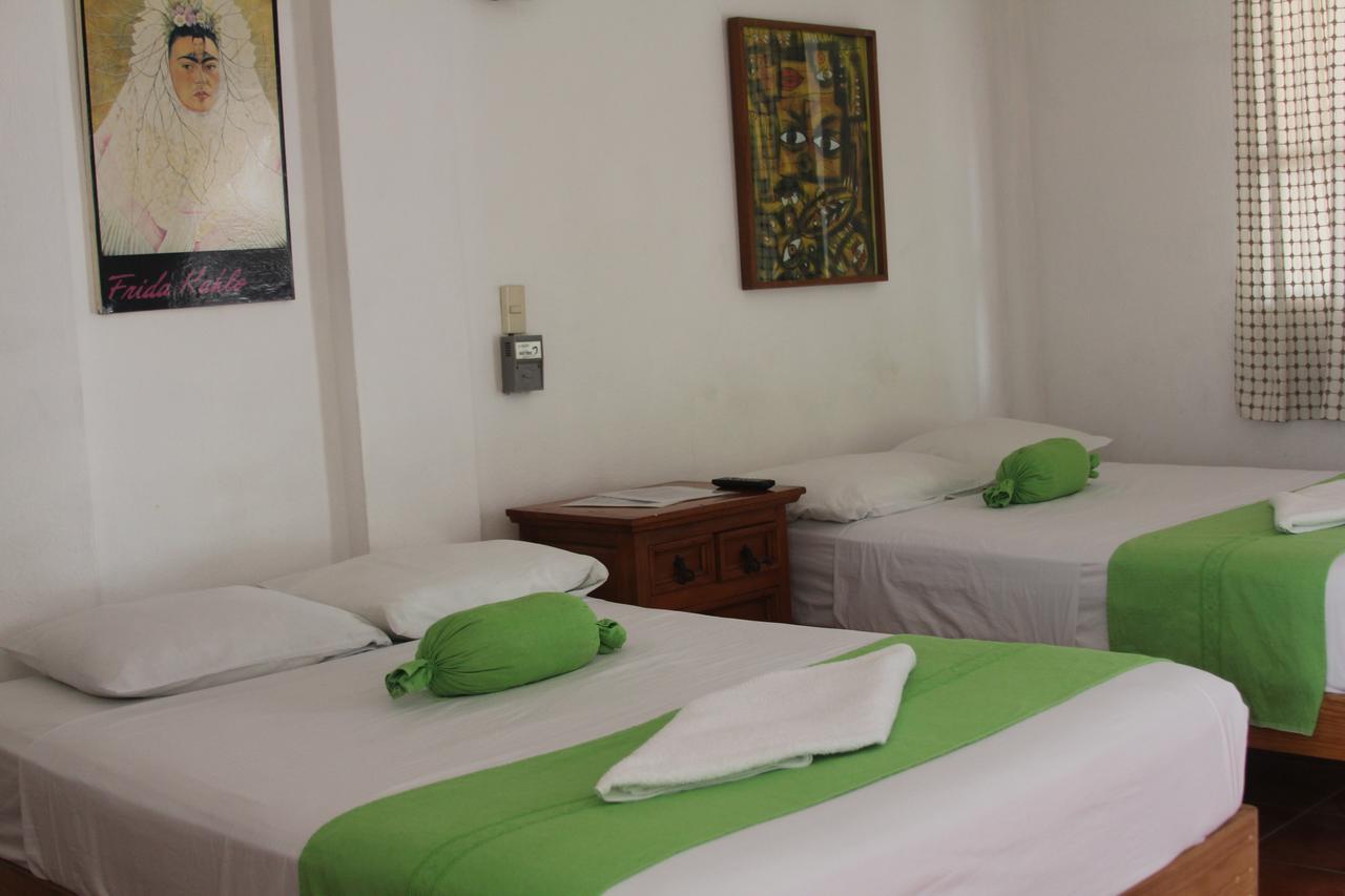 Hotel Mayflower Puerto Escondido  Eksteriør billede