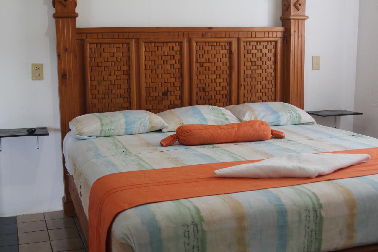 Hotel Mayflower Puerto Escondido  Eksteriør billede