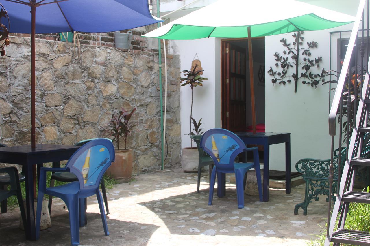 Hotel Mayflower Puerto Escondido  Eksteriør billede